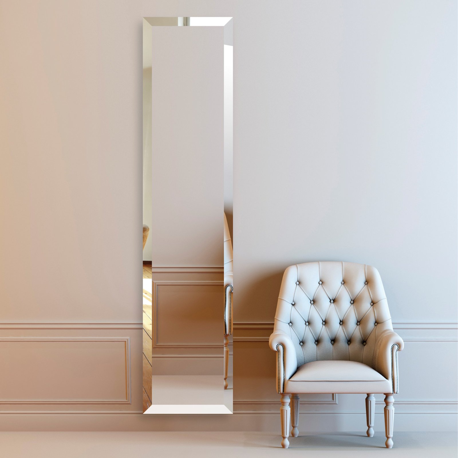 Highlighting the Ateliers CINIER Mirror bath towel warmer with a built-in mirror, this European design ensures maximum energy efficiency