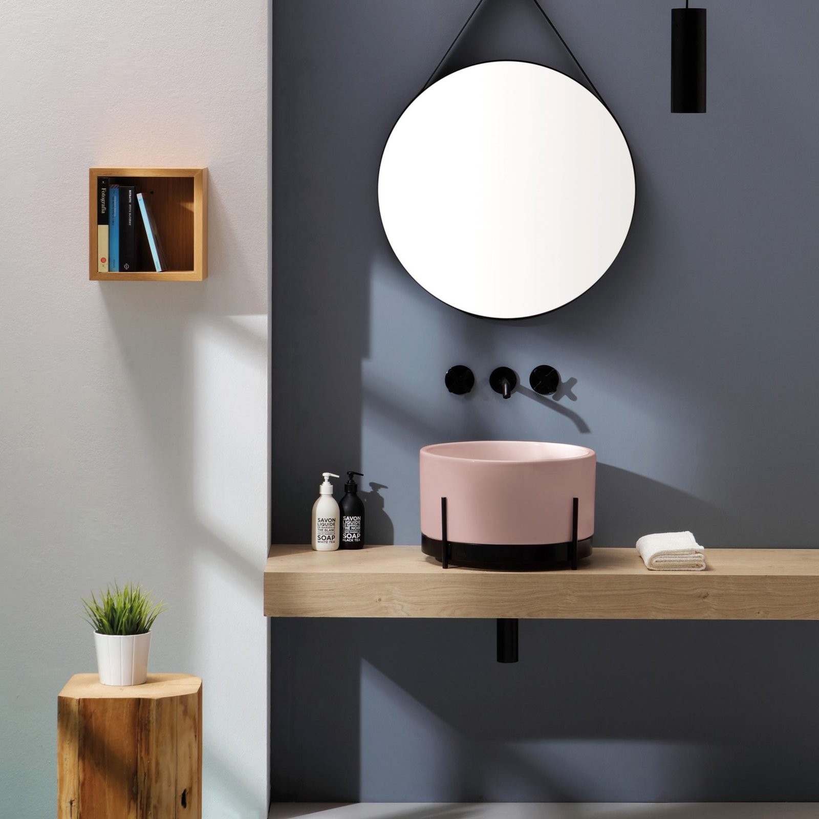 The IBRIDO Round Counter Vessel by Horganica The IBRIDO Round Counter Vessel by Horganica features a matte pink ceramic design, blending modern elegance with premium Italian craftsmanship