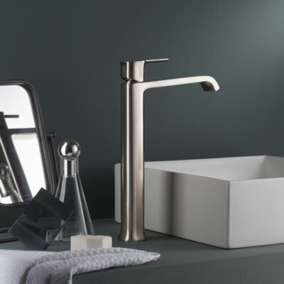 The TAORMINA luxury bathroom tap by Ritmonio combines Italian craftsmanship with modern functionality