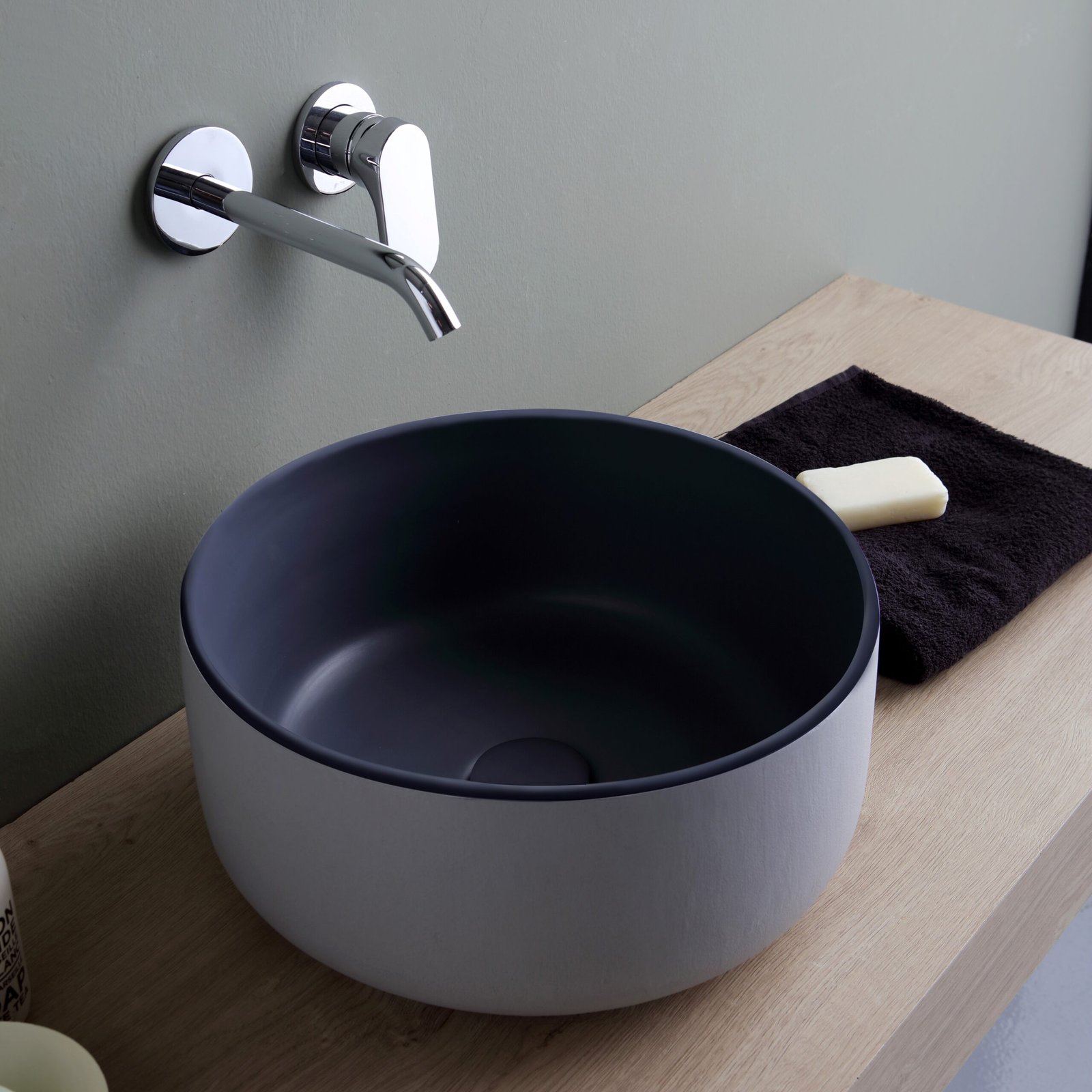 Bucchero round ceramic washbasin Bucchero round ceramic washbasin, a perfect union of contemporary design and traditional artistry