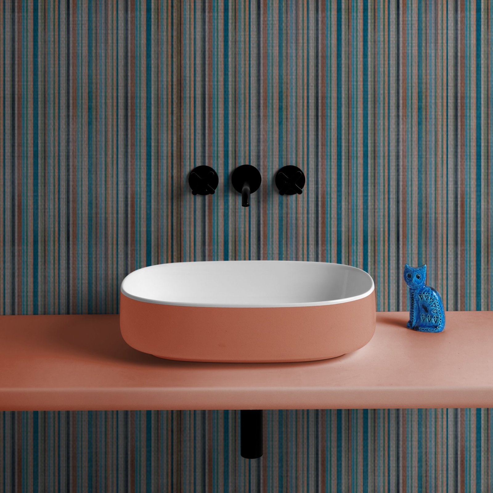 Distinctive bicolor ceramic washbasin in an oval shape Distinctive bicolor ceramic washbasin in an oval shape, designed to complement both modern and classic interiors