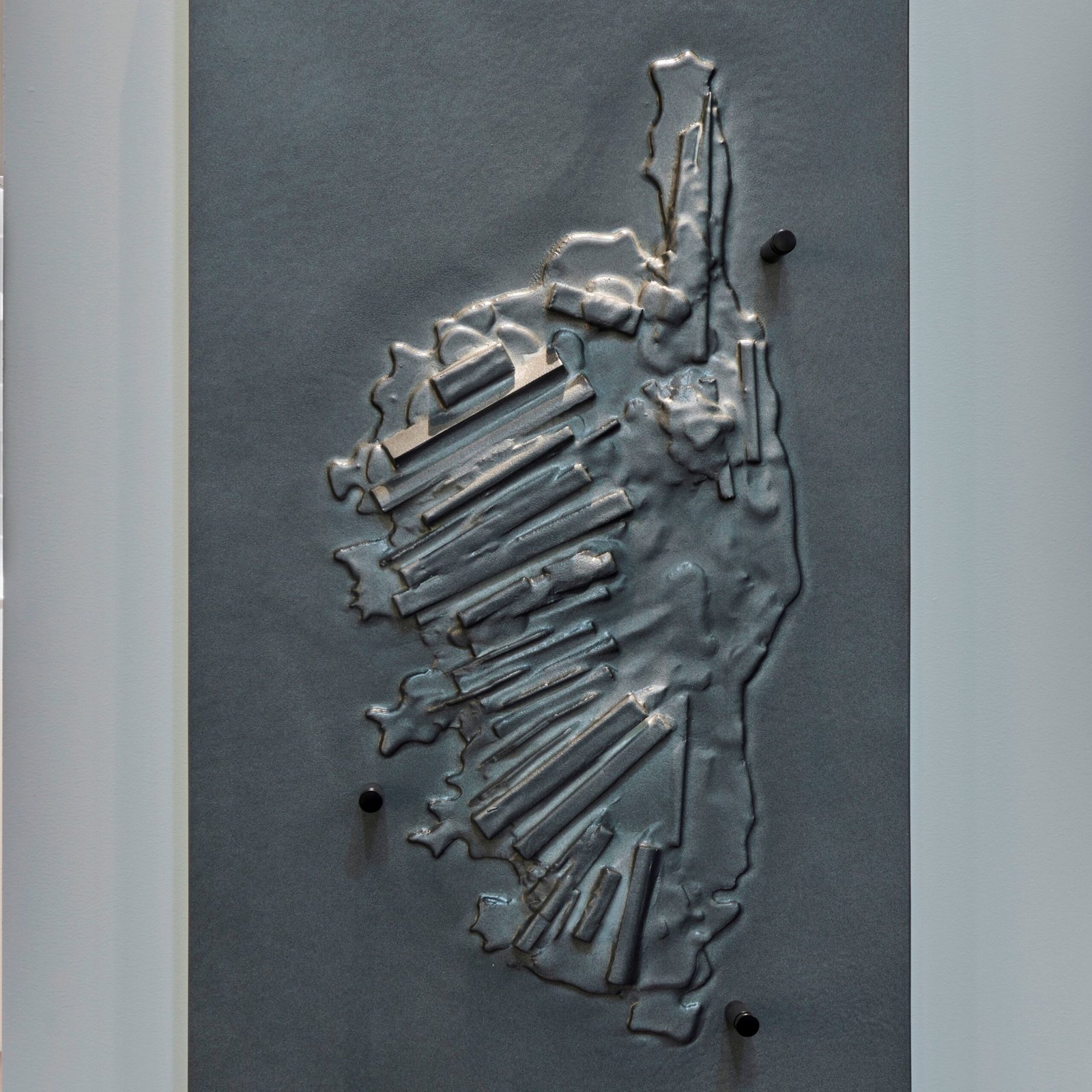 Modern Corsica towel warmer radiator by Ateliers CINIER, featuring a large Olycal® stone surface