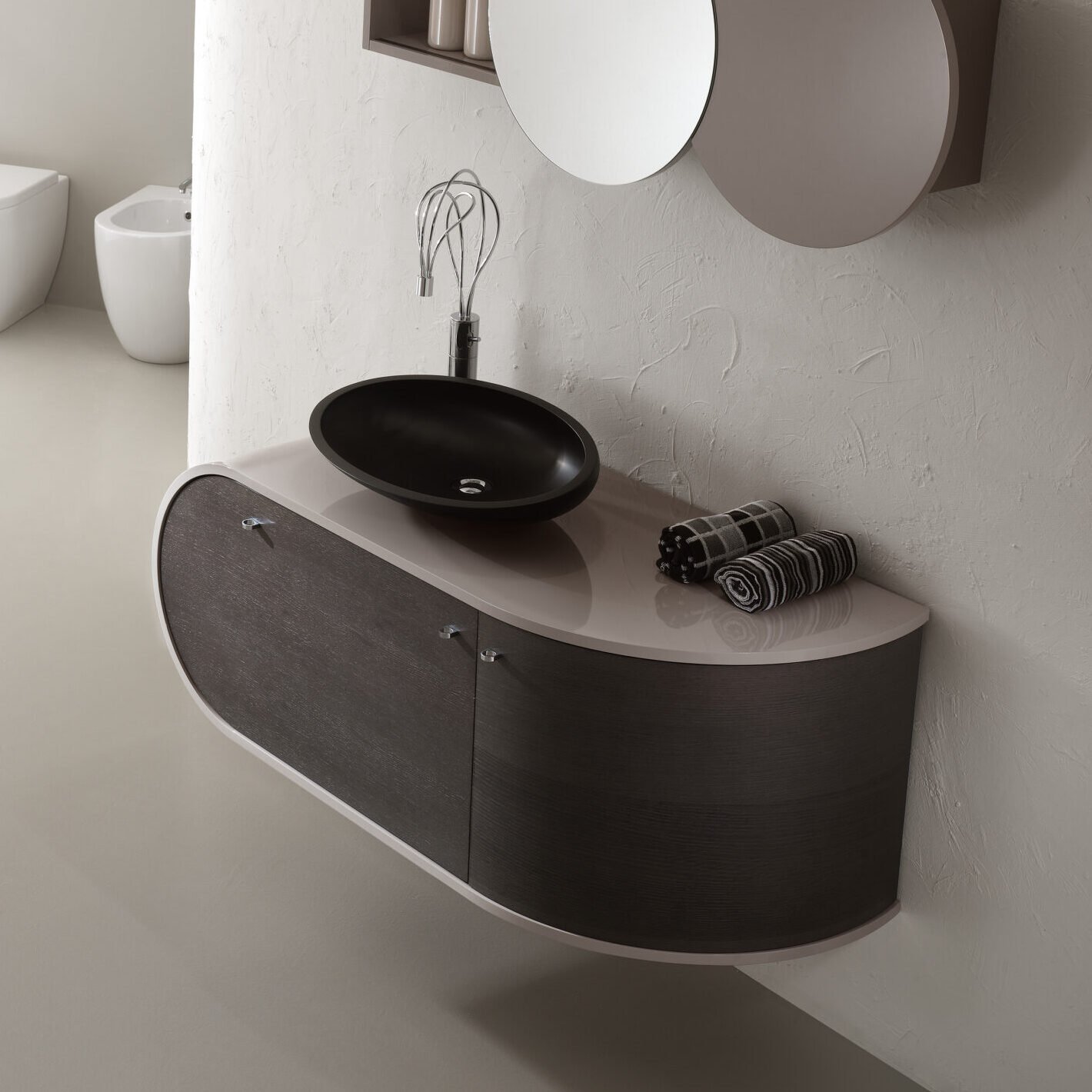 Left curve Piaf 6347 Left curve Piaf 6347